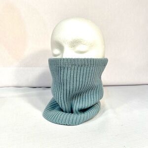 VINTAGE 1980’s HEAD USA NECK GATOR IN SEA-FOAM GREEN 100% NEW WOOL